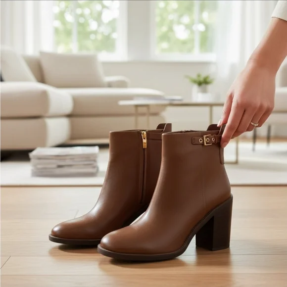 Franco Sarto Rivet LEATHER Buckle Ridding Boots Booties SZ 9.5 M Umber Brown - Picture 16 of 16